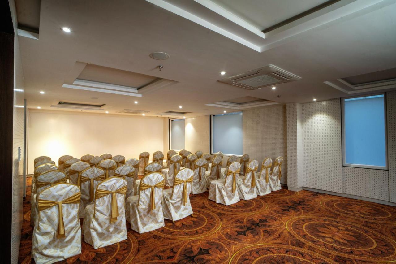 The Mangal View Residency - A Luxury Boutique Business Hotel Udaipur Exterior photo