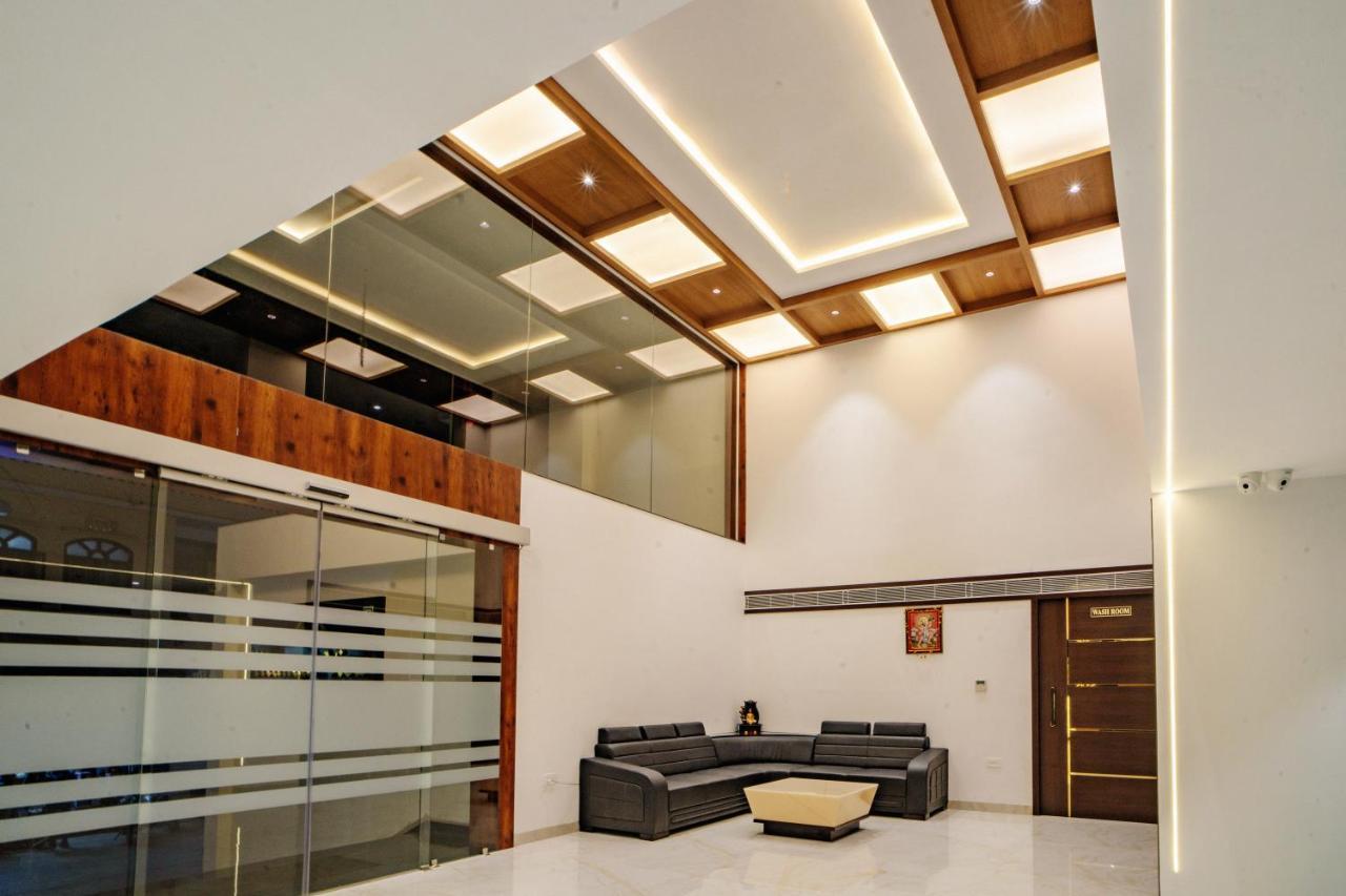 The Mangal View Residency - A Luxury Boutique Business Hotel Udaipur Exterior photo