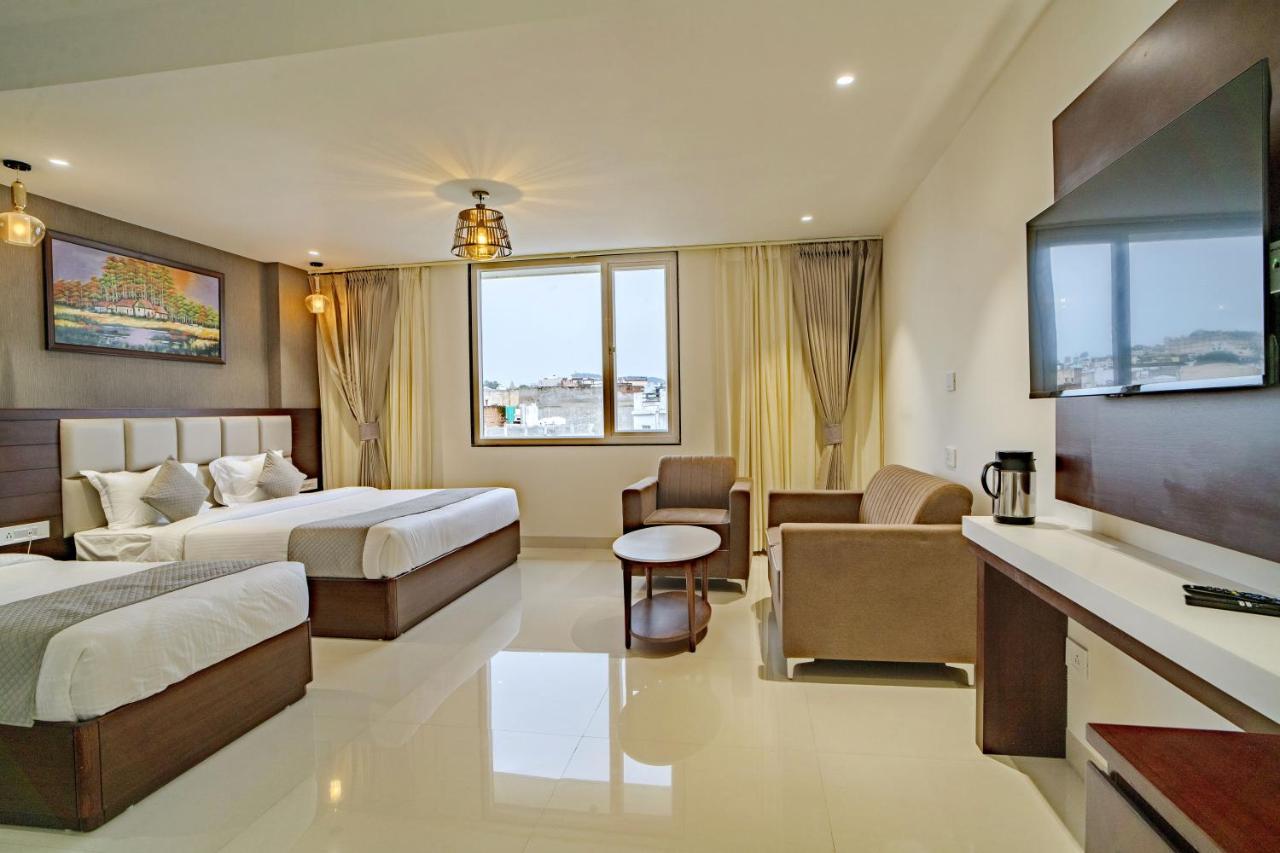The Mangal View Residency - A Luxury Boutique Business Hotel Udaipur Exterior photo