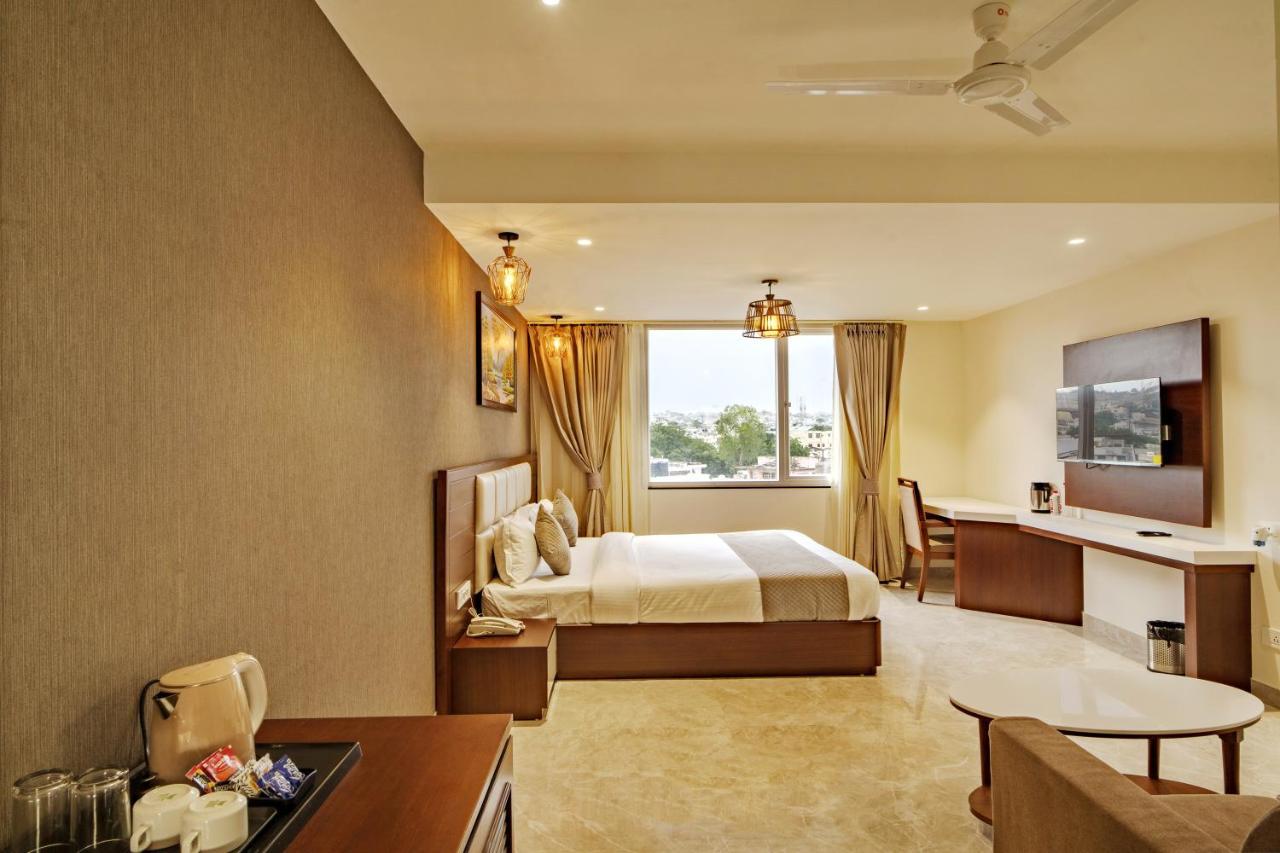 The Mangal View Residency - A Luxury Boutique Business Hotel Udaipur Exterior photo